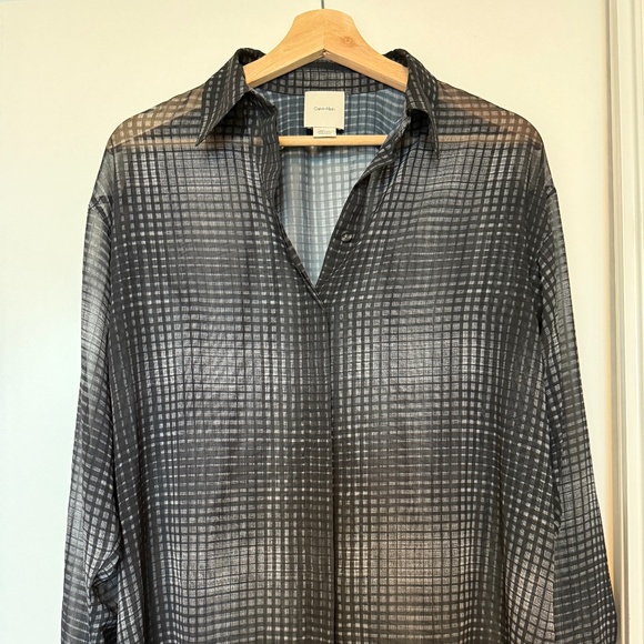 Calvin Klein Chiffon Printed Relaxed Button-Down Shirt - Picture 1 of 4